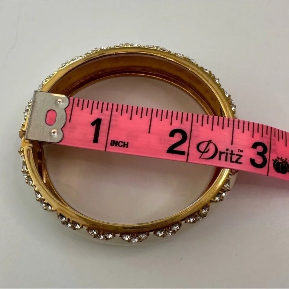 Stella and Dot SLOAN Enamel Rhinestone Bangle Hinged Bracelet Cream Gold Tone